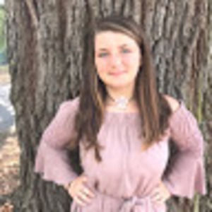 Meet your Posher, Bryana